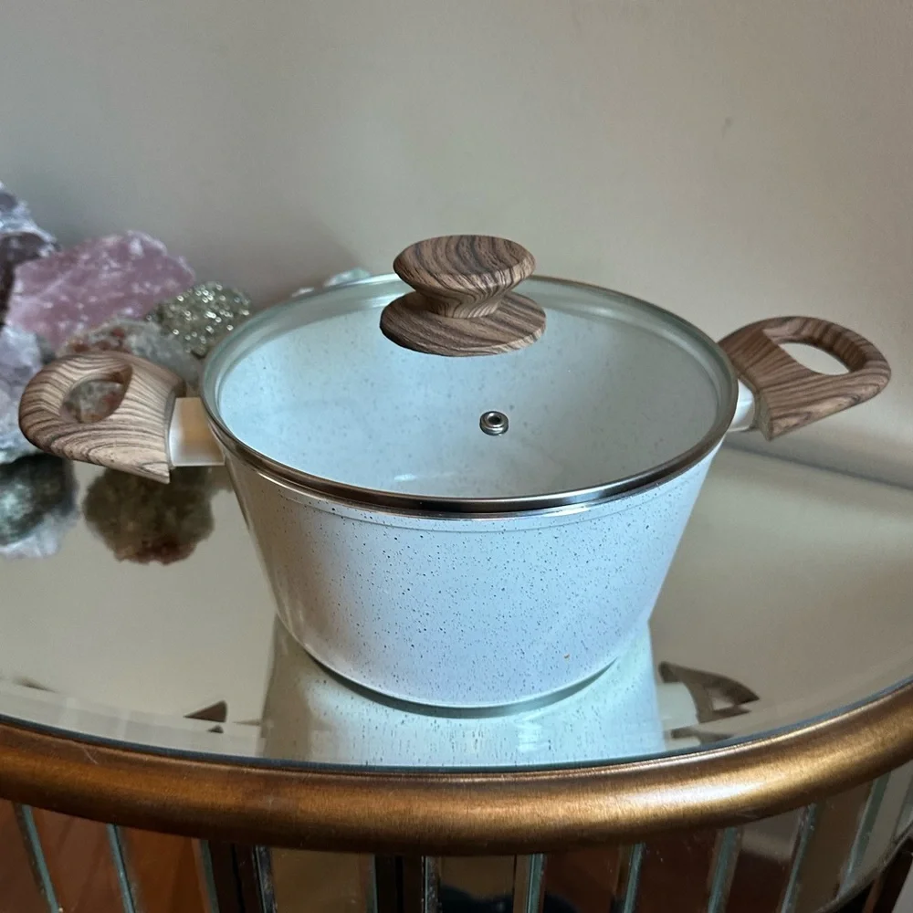 Masterclass Healthy options Ceramic Coating Ivory Non-stick 4.4qt 9.5